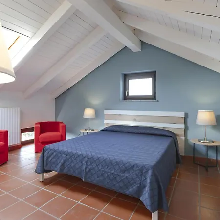 Floro Casa de Férias Azzano d'Asti
